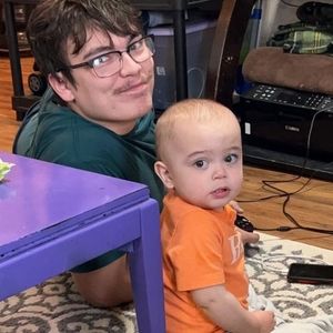 Meet your Posher, Taiva